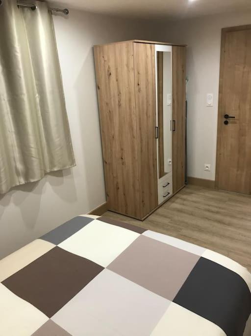 Paisible Logement Tout Equipe Pour 1 A 6 Personnes Ebersheim Exterior photo